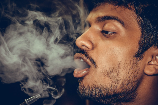 Smoke Cigarette
